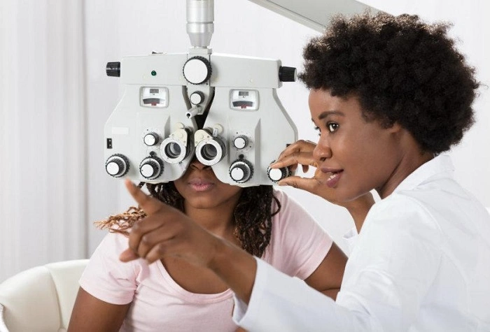 What Does an Eye Doctor Do